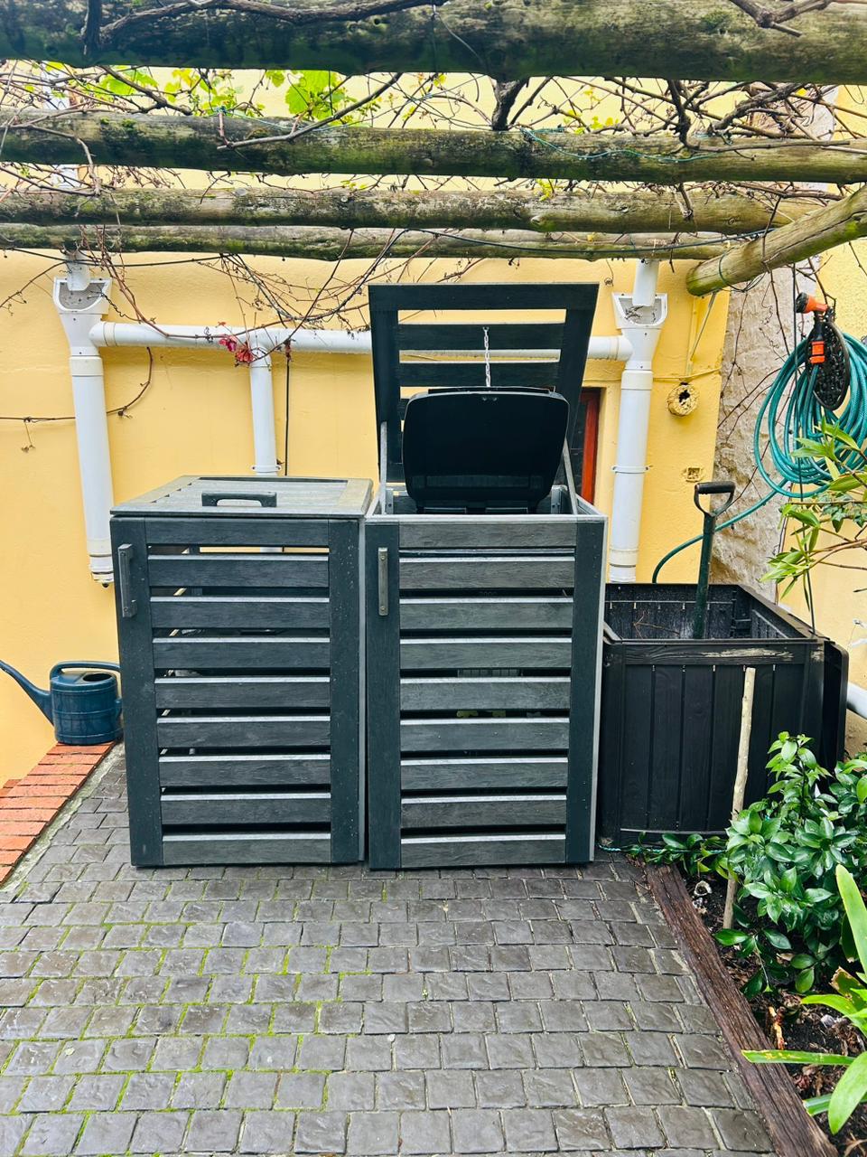 Green Lumber bin cover